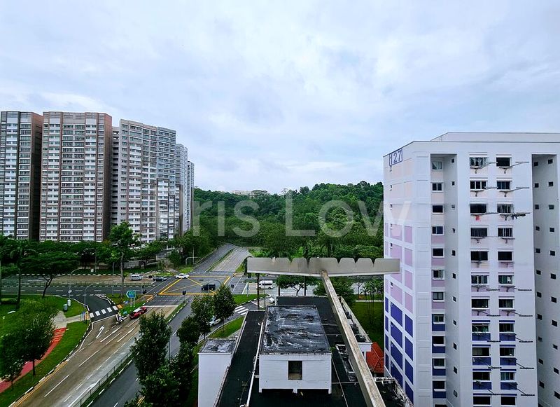 4 Room (4A) HDB for Rent in  129 Bukit Batok West Avenue 6 - Image 5